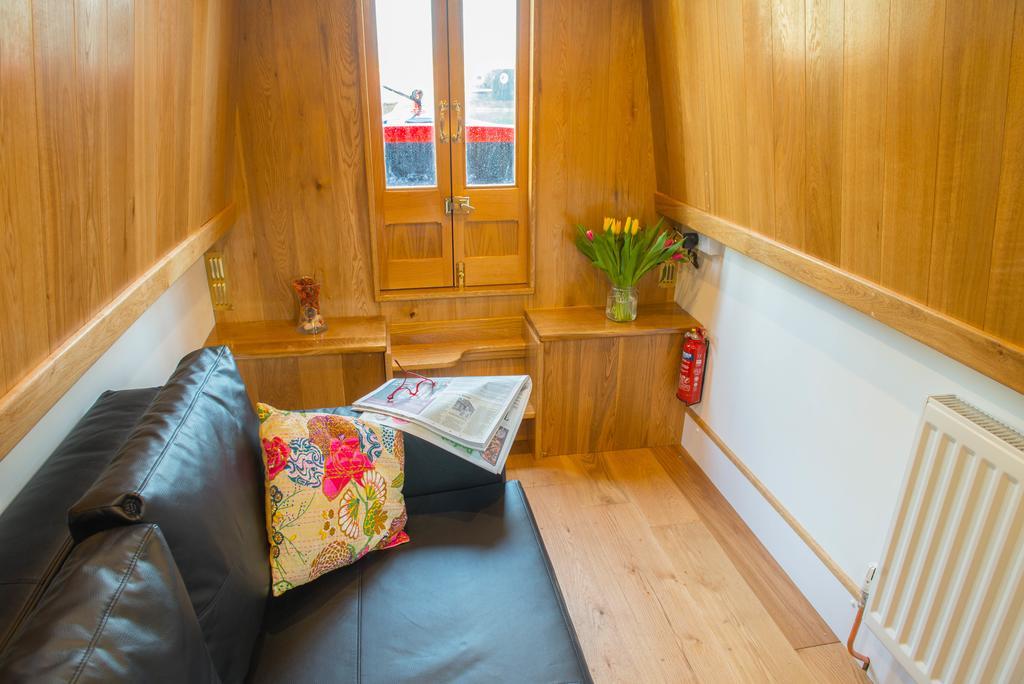 Narrowboat Puzzle Hotel Ely Kültér fotó